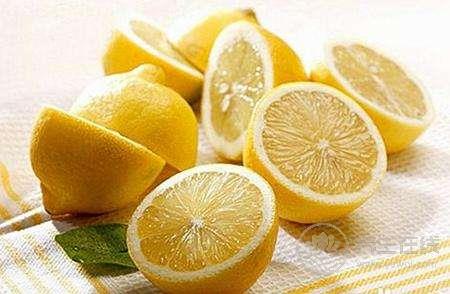 秋季喉嚨痛吃什么 十種食物去燥潤喉