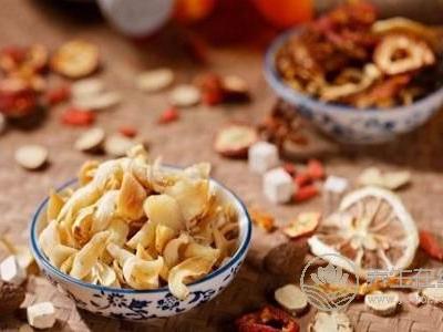 推薦秋季女性養(yǎng)生補(bǔ)血食物