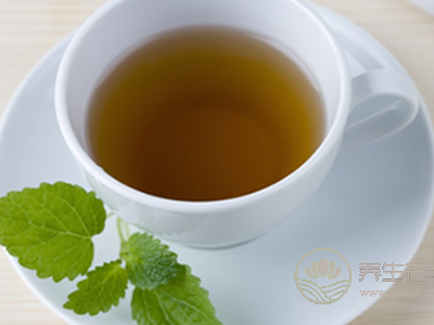 大暑節氣潤肺的食療方法有哪些?大暑吃哪些食物潤肺?