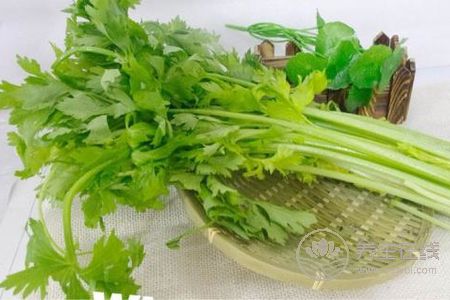 處暑養(yǎng)生吃什么好?處暑吃什么能潤心肺?