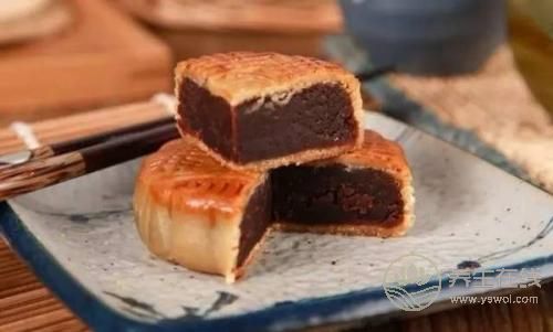 中秋節吃月餅的禁忌是什么?月餅不能和哪些食物一起吃?-易網健康養生網 中秋節吃月餅的禁忌是什么?月餅不能和哪些食物一起吃?