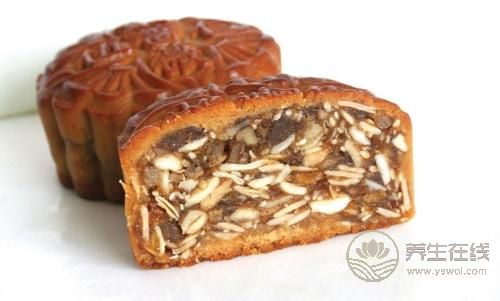 中秋節吃月餅的禁忌是什么?月餅不能和哪些食物一起吃?-易網健康<a href=http://www.gyfww.com/jkys/ target=_blank class=infotextkey>養生</a>網 中秋節吃月餅的禁忌是什么?月餅不能和哪些食物一起吃?