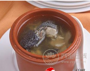 春季養生喝什么湯 花旗參烏雞湯補血