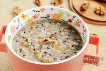 霜降養生粥有哪些?霜降養生粥功效是什么?-易網<a href=http://www.gyfww.com/ target=_blank class=infotextkey>健康養生</a>網 霜降養生粥有哪些?霜降養生粥功效是什么?