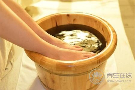 霜降如何養生?霜降緩解老寒腿的方法是什么?