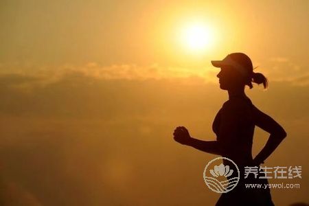 霜降有哪些運動適合養生呢?霜降運動養生的作用是什么?-易網<a href=http://www.gyfww.com/ target=_blank class=infotextkey>健康養生</a>網 霜降有哪些運動適合養生呢?霜降運動養生的作用是什么?