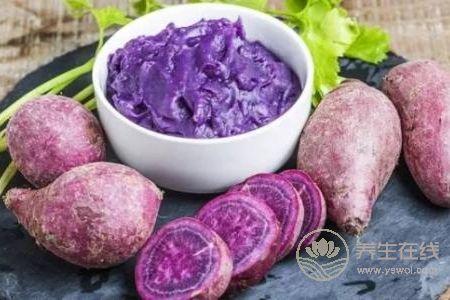 霜降吃富含花青素食物好嗎?霜降吃富含花青素食物作用是什么?-易網<a href=http://www.gyfww.com/ target=_blank class=infotextkey>健康養生</a>網 霜降吃富含花青素食物好嗎?霜降吃富含花青素食物作用是什么?