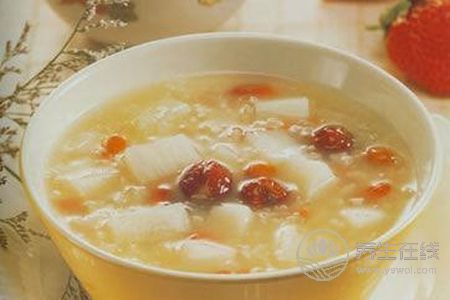 霜降養(yǎng)生食譜是什么?霜降吃南瓜山藥粥功效是什么?-易網(wǎng)<a href=http://www.gyfww.com/ target=_blank class=infotextkey>健康養(yǎng)生</a>網(wǎng) 霜降養(yǎng)生食譜是什么?霜降吃南瓜山藥粥功效是什么?