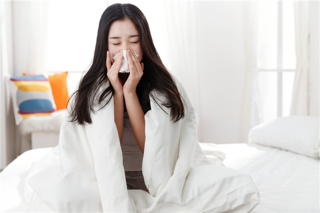 春天預(yù)防感冒喝什么湯?喝湯也能防感冒-易網(wǎng)健康養(yǎng)生網(wǎng) 春天預(yù)防感冒喝什么湯?喝湯也能防感冒