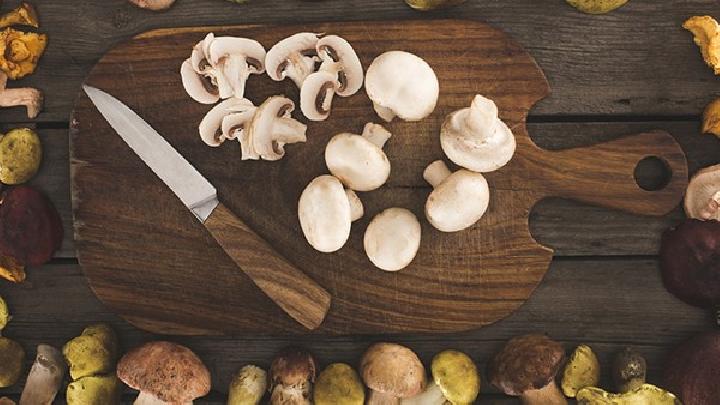 夏日高溫易上火該如何化解 四種降火食物消滅體內(nèi)高溫