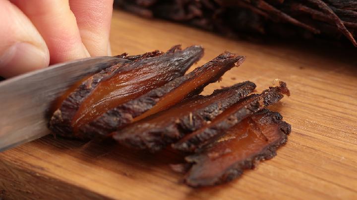 八款好吃的驢肉烹飪食譜推薦 驢肉補(bǔ)血養(yǎng)血止氣虛最養(yǎng)生