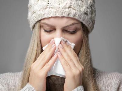 日常生活中得了鼻炎怎么辦 中醫艾灸按摩可緩解過敏性皮炎