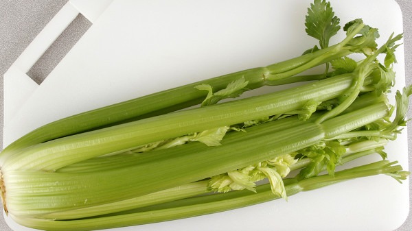 立冬后吃“三肉” “三蔬菜”也不可少-易網(wǎng)健康養(yǎng)生網(wǎng) 立冬后吃“三肉” “三蔬菜”也不可少