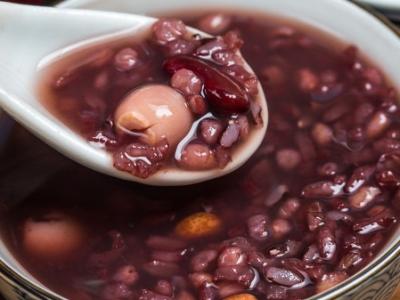 臘八節吃什么？臘八粥和臘八蒜來了