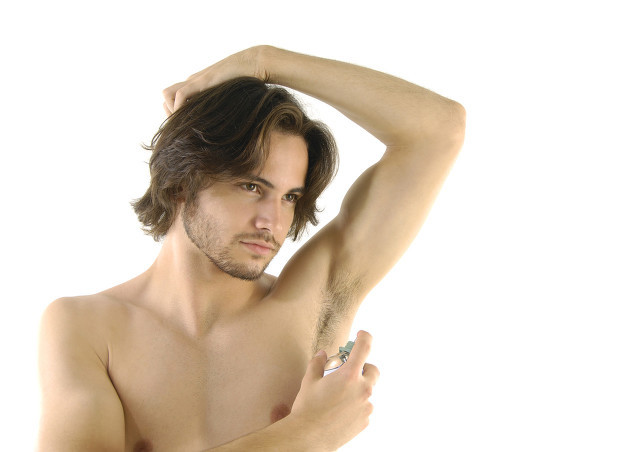 夏季身上有狐臭怎么辦?怎么緩解這種尷尬現(xiàn)象-易網(wǎng)健康養(yǎng)生網(wǎng) 夏季身上有狐臭怎么辦?怎么緩解這種尷尬現(xiàn)象