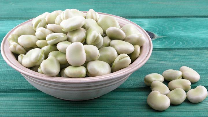 夏季手腳冰涼的人吃什么好 體質偏弱的人夏季適合吃這些食物-易網健康<a href=http://www.gyfww.com/jkys/ target=_blank class=infotextkey>養生</a>網 夏季手腳冰涼的人吃什么好 體質偏弱的人夏季適合吃這些食物