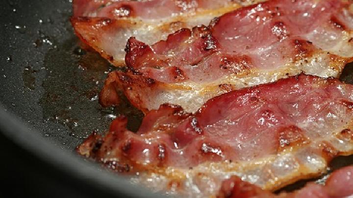 夏季吃羊肉可以喝酒嗎 吃羊肉配什么酒比較好