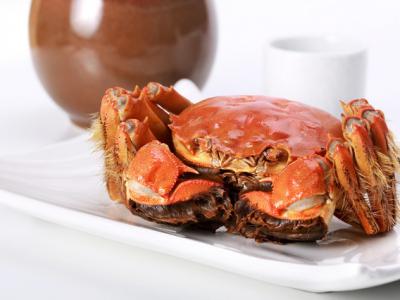 吃死大閘蟹的危害有哪些，秋季吃蟹這些禁忌千萬不能忘！