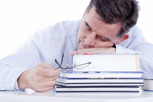 秋季傷肝的行為有哪些，秋季應(yīng)該怎么護(hù)肝