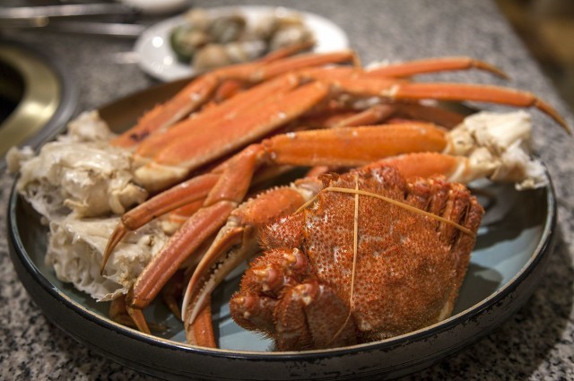 吃大閘蟹應該注意什么？一不小心就中毒了
