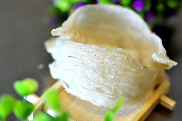 燕窩適合秋季食用，秋季吃燕窩有哪些好處?