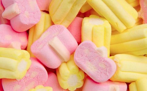 如何預防兒童近視 預防兒童近視 兒童 吃糖