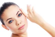 眼部護(hù)理小方法 預(yù)防水腫眼袋