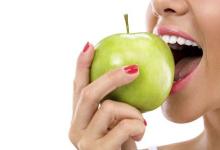 蘋果可去除腎虛引起的黑眼圈