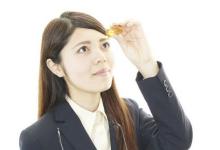 滴眼藥水過(guò)量 加重干眼癥