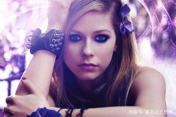 全球眼睛最美的6位女星：眼睛顏色各異，最后一位美得顛倒眾生！