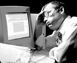 電腦族謹防飛蚊癥 電腦族謹防飛蚊癥