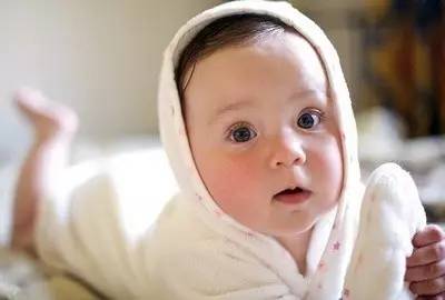 寶寶的眼睛護理,你還在忽視嗎? 寶寶的眼睛護理,你還在忽視嗎?