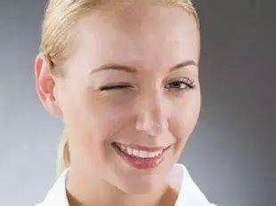 眼睛酸痛怎么辦？教你六招來緩解