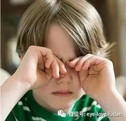 孩子總眨眼,原因是什么? 孩子總眨眼,原因是什么?
