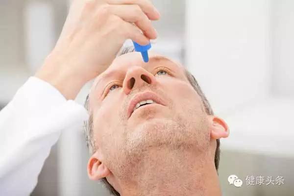 中老年人為什么更易干眼？