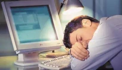 愛護眼睛，遠離這七件事！