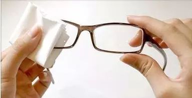 如何保護(hù)眼鏡？