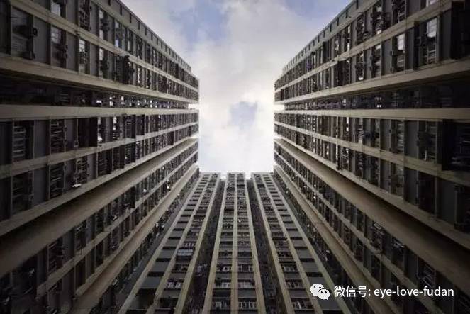 孩子近視就申請坐教室前排,到底對不對? 孩子近視就申請坐教室前排,到底對不對?