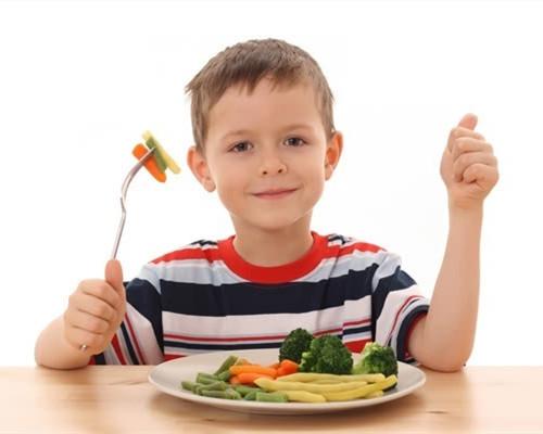 吃哪些食物能夠預防近視？