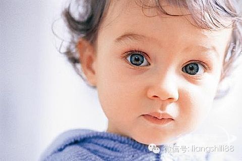 日常生活中傷害寶寶眼睛的七種光源，你知道嗎？