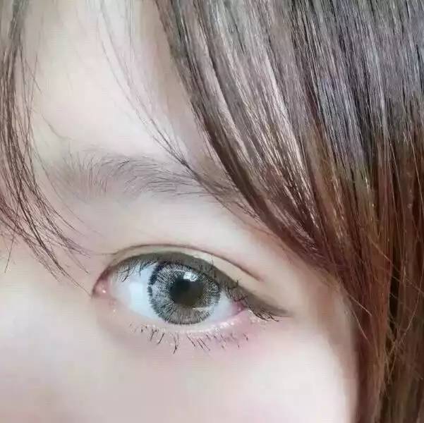 怎么佩戴隱形眼鏡更安全？