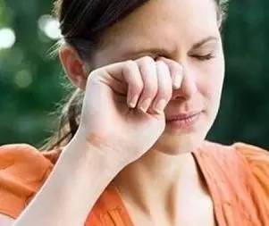 老人眼睛不適，當心五種眼病