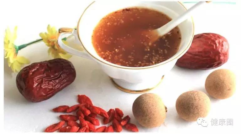 按摩治療老花眼,具體按摩方法是什么? 按摩治療老花眼,具體按摩方法是什么?