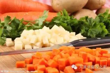 十種食物護眼抗輻射