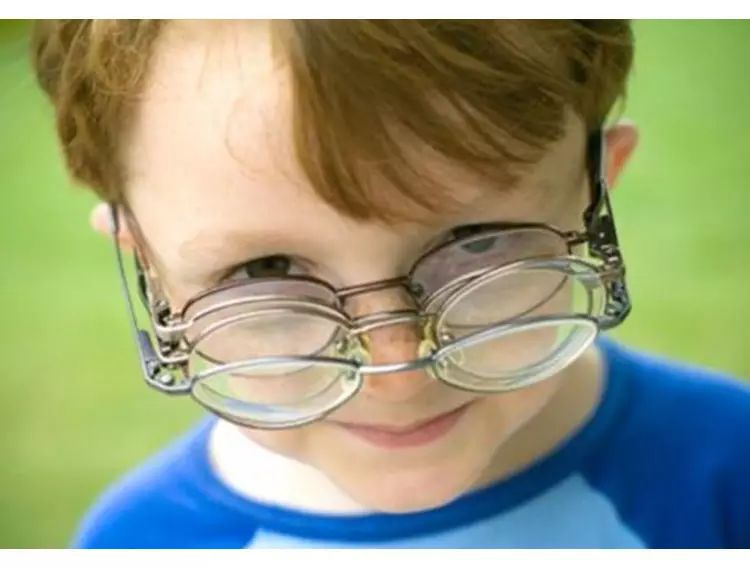 寶寶眼睛紅，是紅眼病嗎？