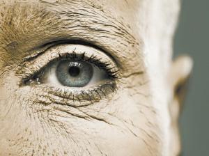 干眼癥人群年輕化、偏愛電腦一族和手機(jī)黨