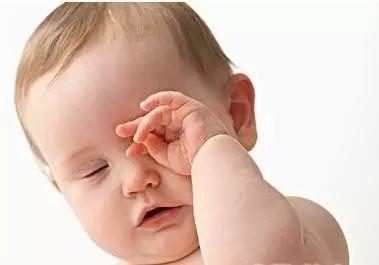 孩子頻繁“擠眉弄眼”？當(dāng)心是過敏性結(jié)膜炎發(fā)作！