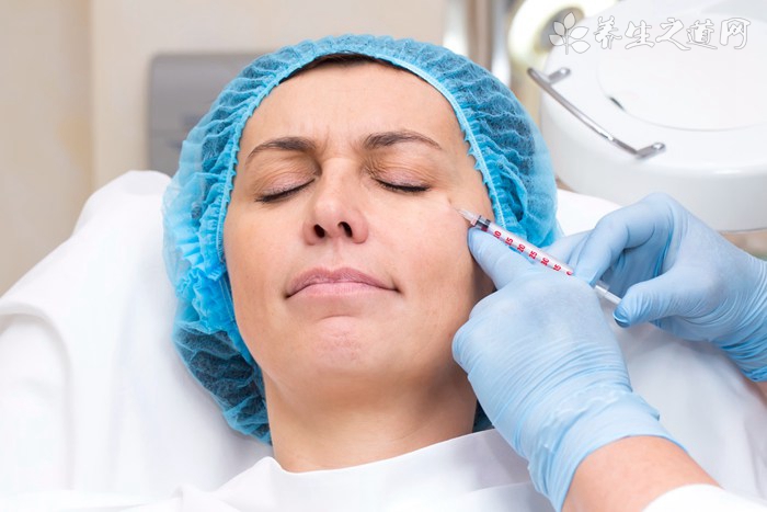 臉上毛孔粗大按什么穴位-易網(wǎng)健康<a href=http://www.gyfww.com/jkys/ target=_blank class=infotextkey>養(yǎng)生</a>網(wǎng) 臉上毛孔粗大按什么穴位