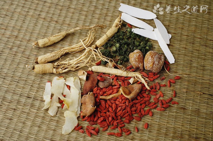 生草烏的藥用價值_生草烏的副作用