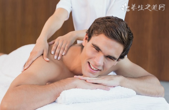 按腰眼穴位有什么好處-易網健康養生網 按腰眼穴位有什么好處